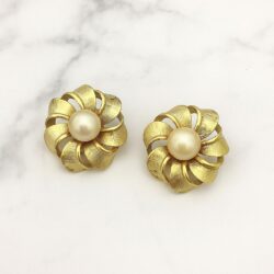 Boucles d’Oreilles Clips Vintage Fleur E201