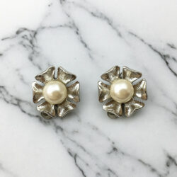 Boucles d’Oreilles Clips Vintage SPHINX Fleur E2132
