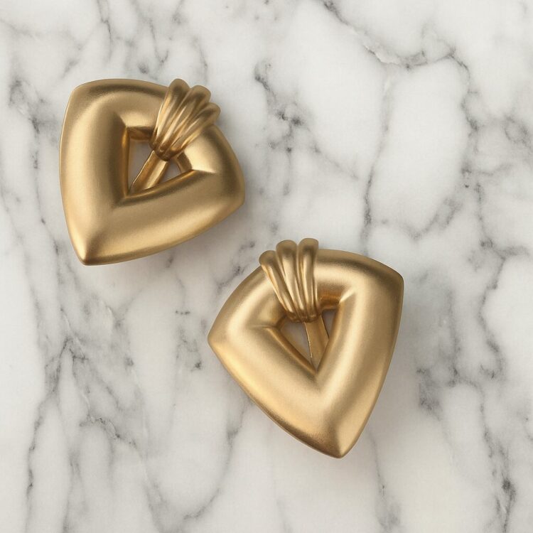 Boucles d’Oreilles Clips Vintage Triangle E2556