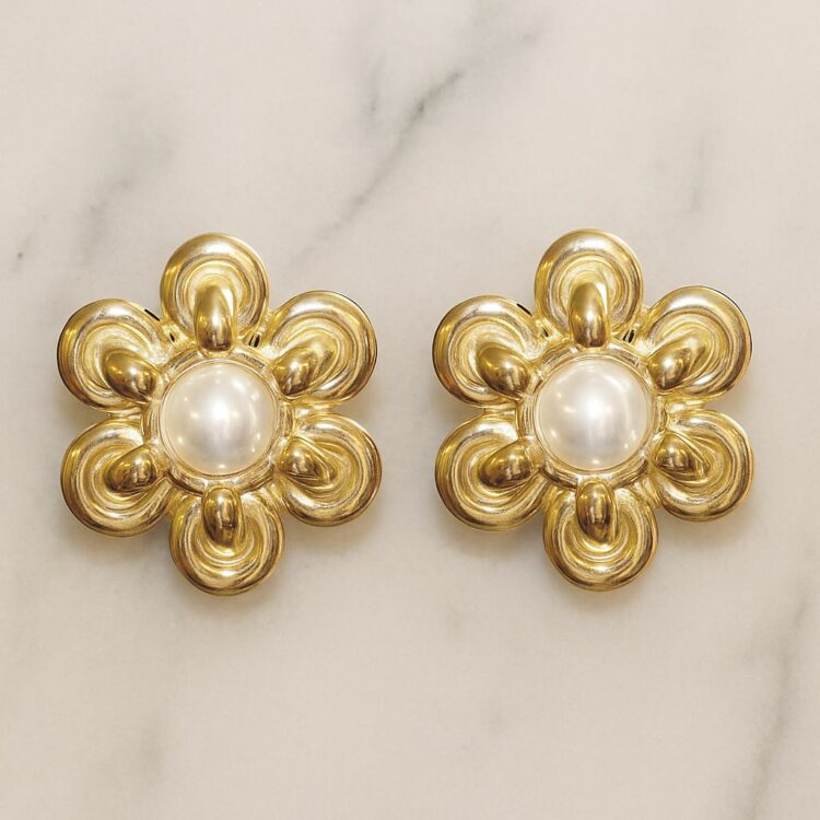 Boucles d’Oreilles Clips Vintage Fleur E3690