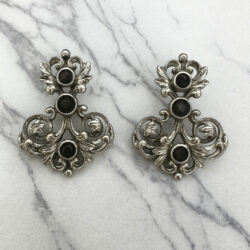 Boucles d’Oreilles Clips Vintage Baroque E4974