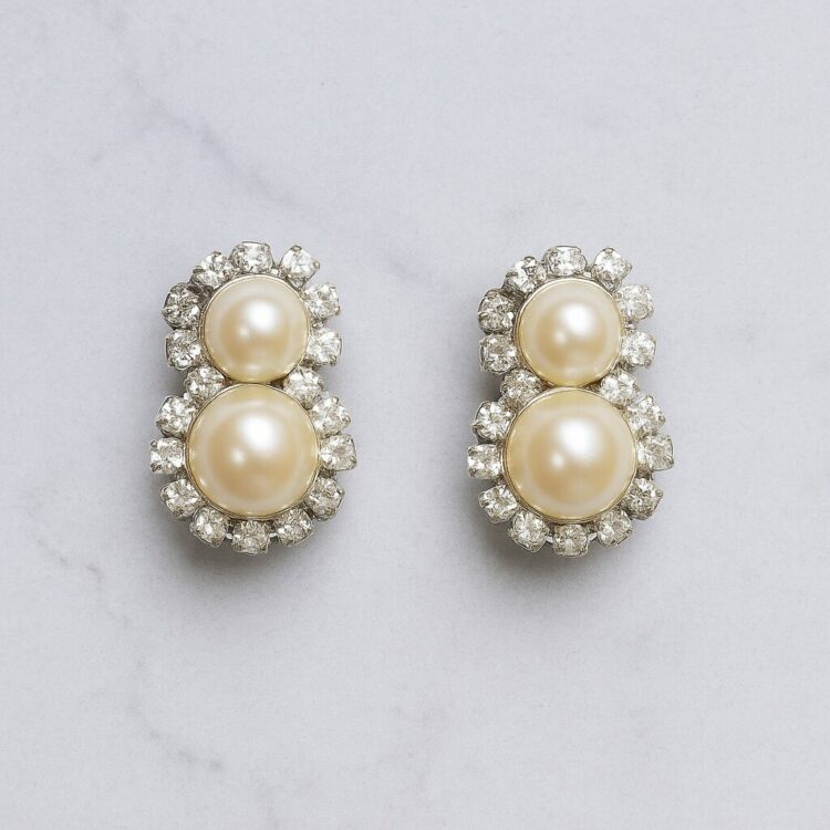Boucles d’Oreilles Clips Vintage Fleur Perle E813