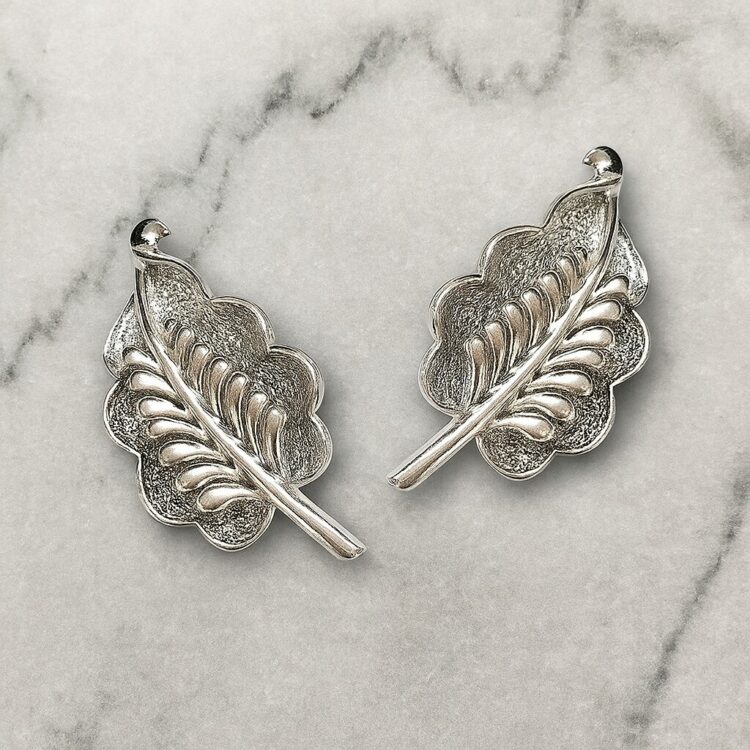 Boucles d’Oreilles Clips Vintage Feuille E970